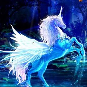 Meet your Posher, Abril